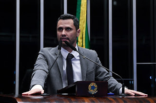 BRASIL: SENADOR CLEITINHO REVELA COMO VOTARÁ SOBRE INDICAÇÃO DE DINO AO STF E CONVOCA PRESSÃO POPULAR