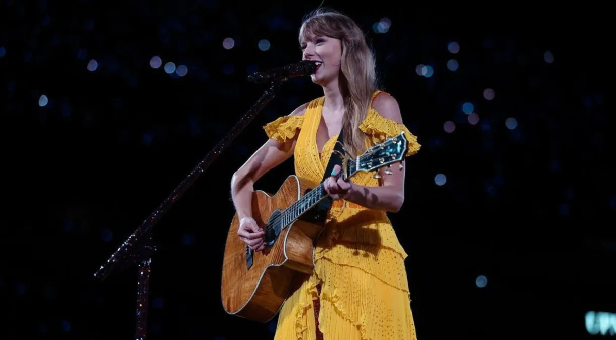 Com jatinho, Taylor Swift é a celebridade que mais emite CO2, diz estudo