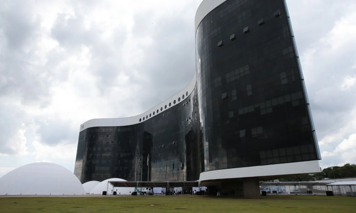 Concurso TSE Unificado: veja os TREs com os editais ainda válidos
