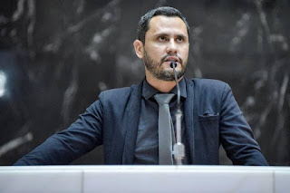 BRASIL: SENADOR CLEITINHO MOSTRA ÁUDIO DE GILMAR MENDES E PEDE NOVA CPI