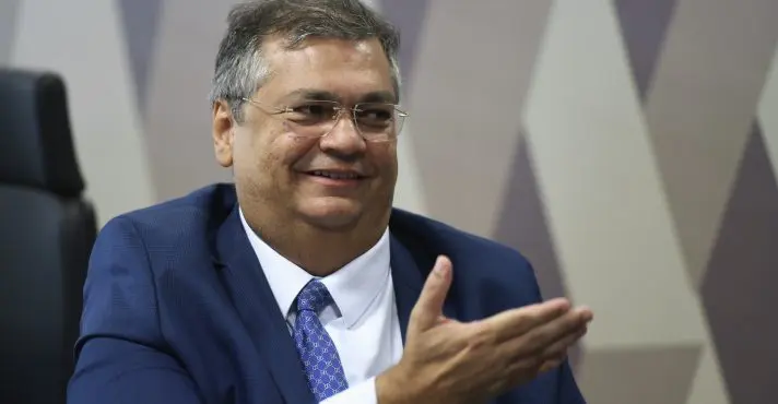 ÚLTIMO MINUTO: Comissão do Senado aprova indicação de Flávio Dino a ministro do Supremo