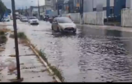 Chuva deixa ruas alagadas e trânsito lento em Maceió