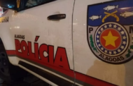 Homem é apontado como assassino por moradores e aciona polícia para não ser agredido em Maceió