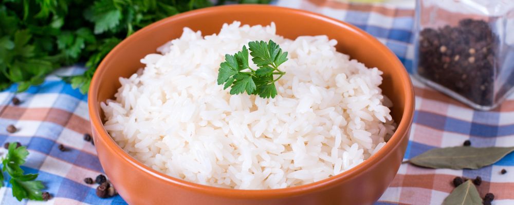 Maior universidade do mundo faz alerta sobre arroz branco: “não consuma”
