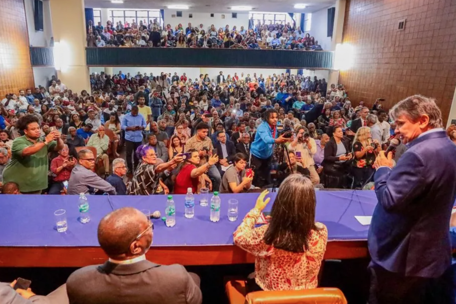 Governo finge pacto com evangélicos contra a fome, porém líderes negam