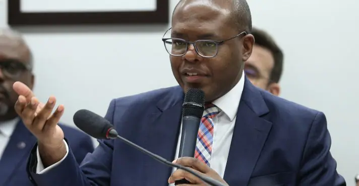 PREVISÍVEL: Silvio Almeida usa invasão do perfil de Janja no Twitter/X para defender censura nas redes sociais