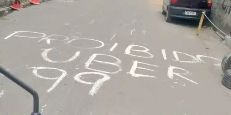 AGORA: Milícia do Rio proíbe entrada veículos de aplicativos de transportes em regiões dominadas