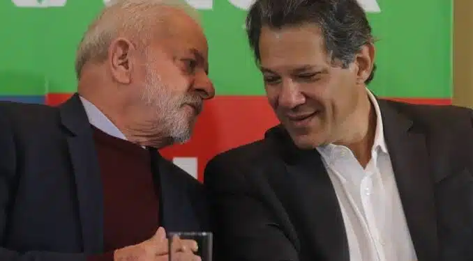 Governo Lula pretende negar reajuste a servidores públicos em 2024