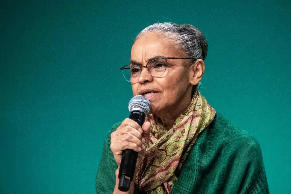 Marina Silva defende que Brasil considere impor limite à exploração de petróleo