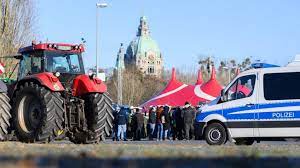 MUNDO: POR QUE MANIFESTANTES ESTÃO BLOQUEANDO ESTRADAS NA ALEMANHA