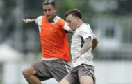 Corinthians testa jogadores da base; 7 garotos integram o elenco