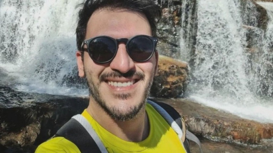Turista que veio passar carnaval em Recife morre após ser esfaqueado em Boa Viagem