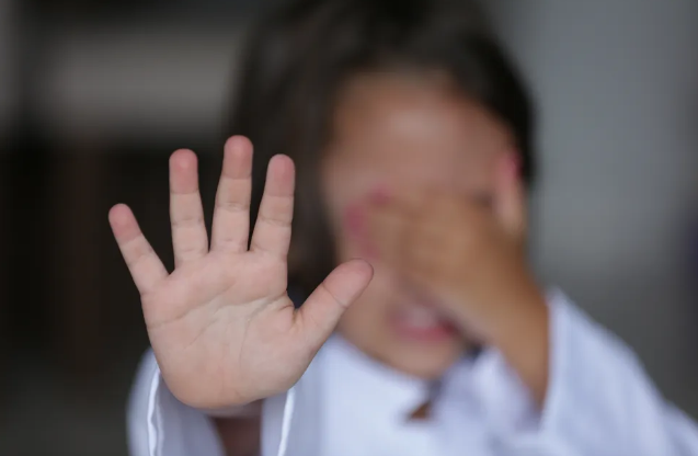 Três homens são presos e dois adolescentes apreendidos suspeitos de estuprar menina de 7 anos em AL