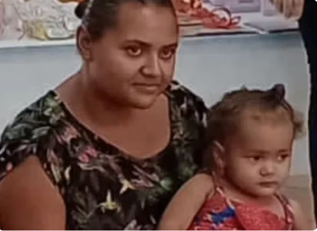 Mãe e filha de 2 anos morrem eletrocutadas ao encostar em varal de arame farpado no interior de Alagoas