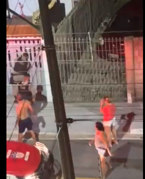 Homem é preso após ameaçar mulher e bebê de 5 meses com duas facas em Marechal Deodoro