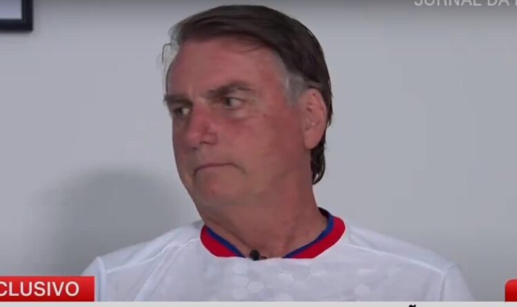 Bolsonaro alerta para falsas solicitações de doações para manifestação na Avenida Paulista