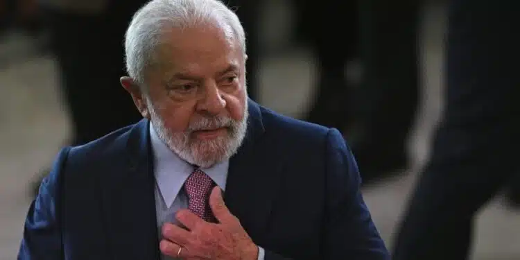 Governo Lula dá ordem a seus comandados e imprensa amiga para tentar deixar o evento pró-Bolsonaro “invisível”