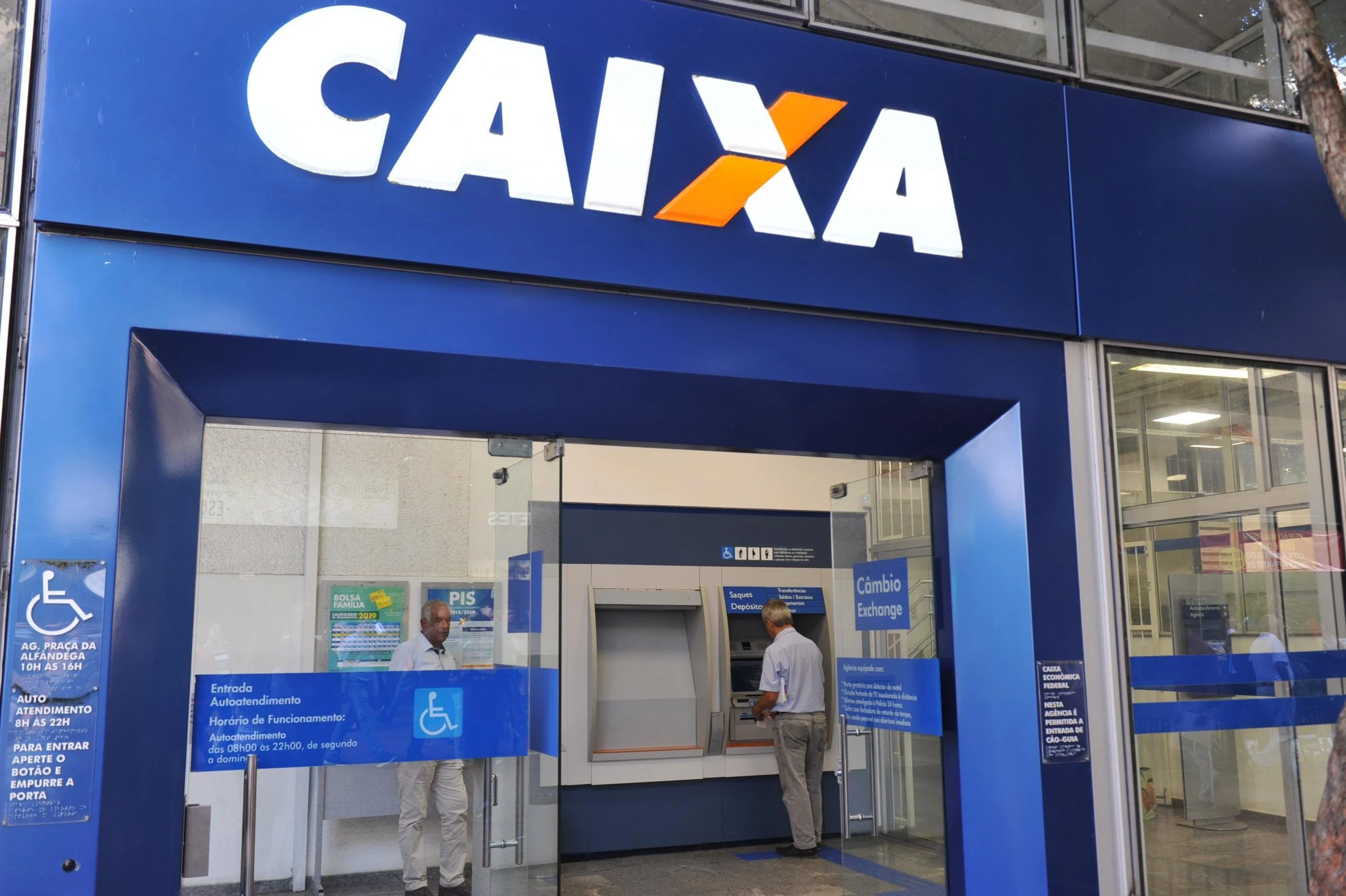 Concurso Caixa: confira os valores dos benefícios dos cargos