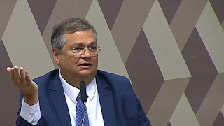 BRASIL: DINO APRESENTA PROJETOS DE LEI CONTROVERSOS SOBRE PUNIÇÃO A FUNCIONÁRIOS PÚBLICOS