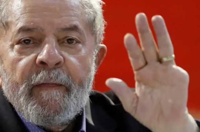 O “anão” Lula compara insanamente a ação de Israel em Gaza ao extermínio de judeus