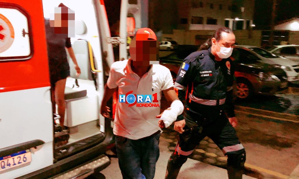 URGENTE: Morador de rua leva golpe de gargalo após briga por ciúmes da mulher