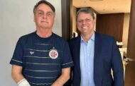 Tarcísio vai hospedar Bolsonaro no Palácio dos Bandeirantes