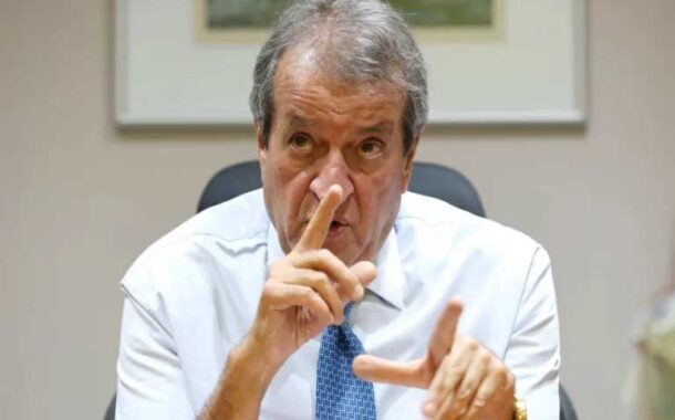 Valdemar suspende salários de Braga Netto e Marcelo Câmara