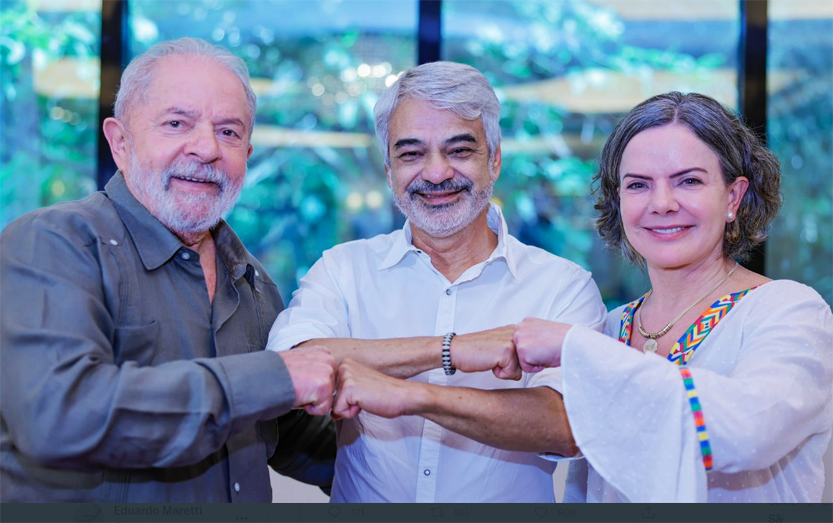 Humberto Costa, senador do PT, pede a cassação de registro do Partido Liberal à PGR