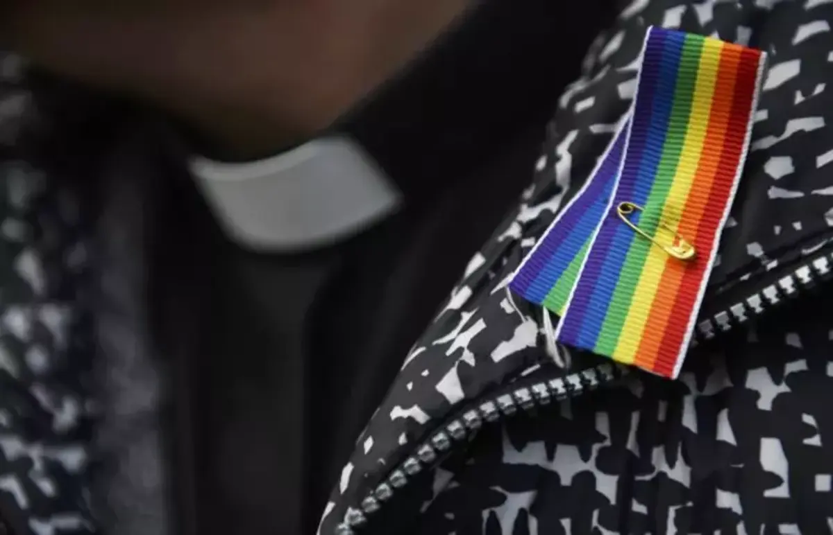 A Igreja da Inglaterra está “à beira de um precipício”, alerta reverendo
