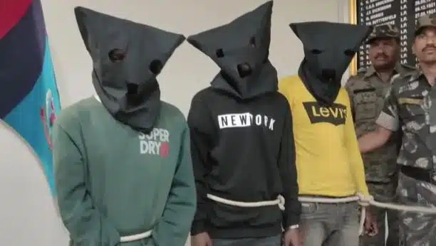 AGORA: polícia indiana prende todos os sete suspeitos de estuprar turista brasileira