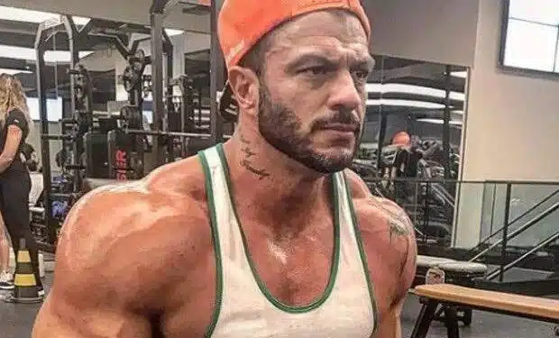Após não durar 40 segundos contra Popó, Bambam decide “convocar” outro lutador para o ringue