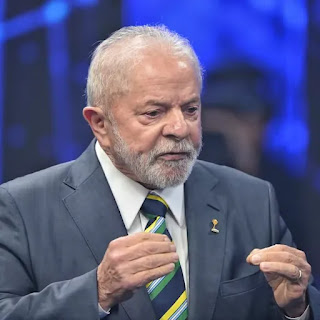 BRASIL: LULA PREPARA GASTO DE R$ 200 MILHÕES PARA TENTAR SER POPULAR