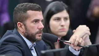 BRASIL: DEPUTADO CARLOS JORDY DESMENTE LULA E ESCANCARA “CORTINA DE FUMAÇA” DO PETISTA