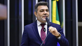 BRASIL: MARCO FELICIANO REBATE “PASTOR” DO PSOL NA CÂMARA