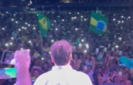 Bolsonaro atrai multidão em sete cidades do RJ no mesmo dia (veja o vídeo)