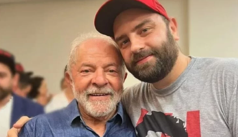 ‘Companheirada’ – Justiça suspende cobranças da Receita contra filho de Lula