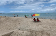 Idoso é preso tomando banho pelado na praia da Ponta Verde, em Maceió