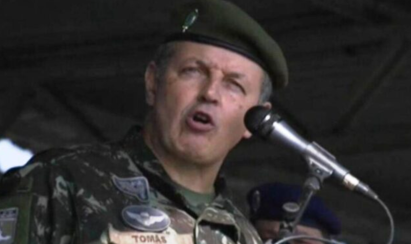 Com a população decepcionada, Exército sente a hostilização e faz ‘ameaça’