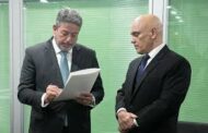 BRASIL: MORAES SE REÚNE COM LIRA PARA TENTAR “APROXIMAÇÃO”