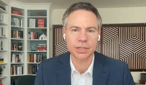 MUNDO: JORNALISTA DOS EUA CLASSIFICA MEDIDA DA AGU NO BRASIL COMO “VERGONHA NACIONAL”