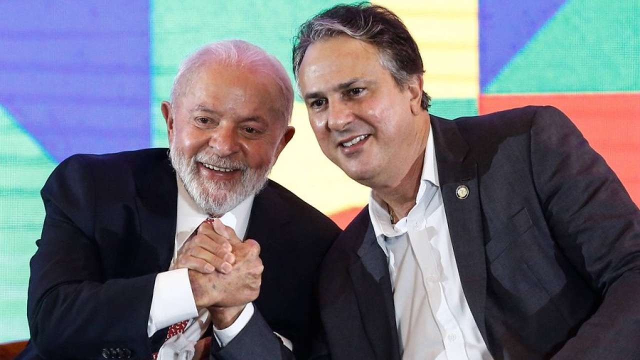 GOVERNO LULA ATRASA PAGAMENTOS DE PROGRAMA DE TRANSPORTE ESCOLAR PARA TODO PAÍS