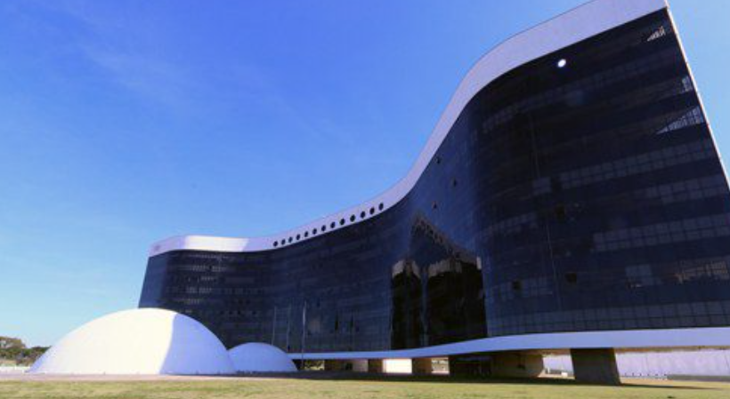 Hackers, em um minuto, levam R$ 6,7 milhões do TSE via PIX