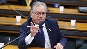 BRASIL: DEPUTADO REVELA BASTIDORES DE NEGOCIATA DE LULA COM O CONGRESSO SOBRE PAUTA CONTROVERSA