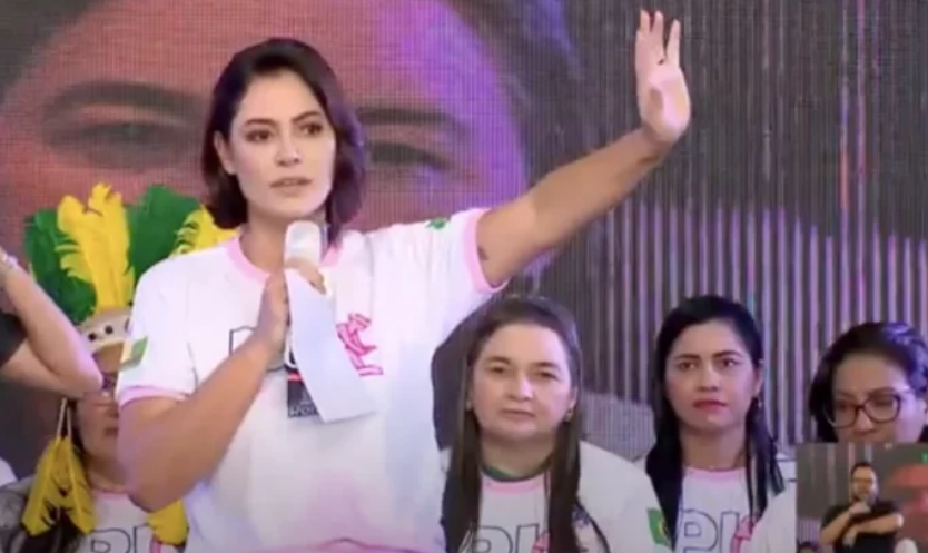 Michelle Bolsonaro solta o verbo e expõe a esquerda (veja o vídeo)