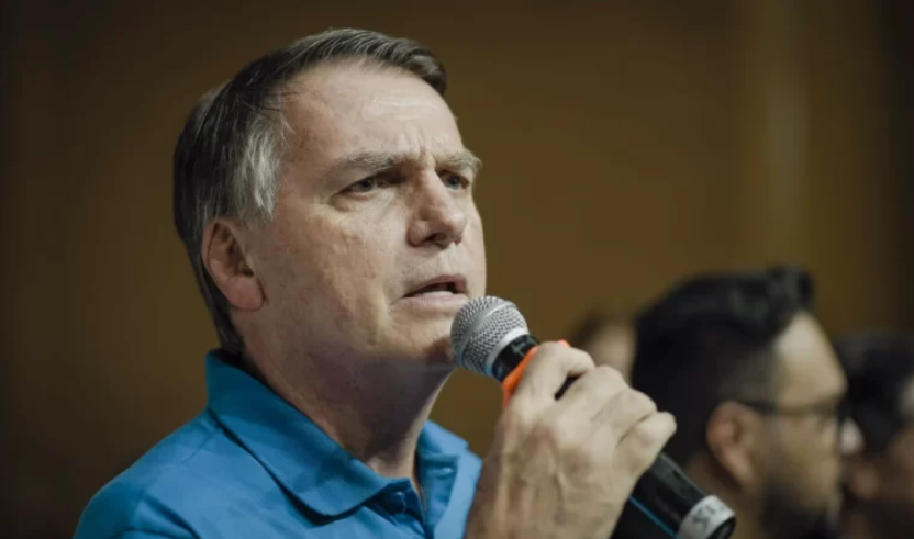 É do interesse de Lula manter o povo pobre, diz Jair Bolsonaro (veja o vídeo)