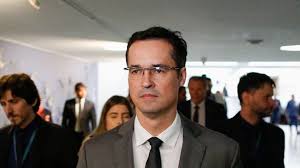 BRASIL: STF TOMA DECISÃO SOBRE PAGAMENTO DE INDENIZAÇÃO DE DALLAGNOL A LULA