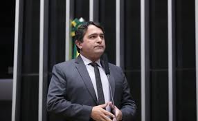 BRASIL: PARTIDO DE BOLSONARO PODE ESTAR PRESTES A EXPULSAR DEPUTADO FEDERAL