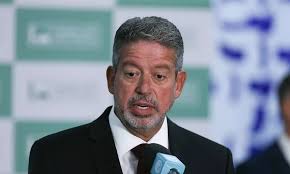 BRASIL: ARTHUR LIRA ANUNCIA MEDIDA CONTRA DEPUTADOS “BRIGUENTOS”
