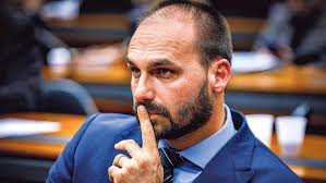 BRASIL: EDUARDO BOLSONARO CONFRONTA MINISTRO DE LULA FRENTE A FRENTE NA CÂMARA