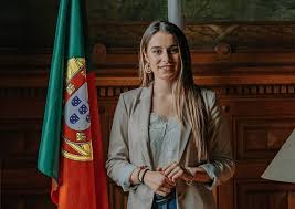 BRASIL: DEPUTADA PORTUGUESA SURPREENDE, CHAMA LULA DE “LADRÃO” E DENUNCIA “POLITIZAÇÃO DA JUSTIÇA”